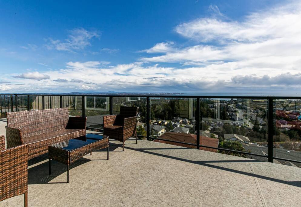 شقة Eagle'S View Penthouse فكتوريا المظهر الخارجي الصورة