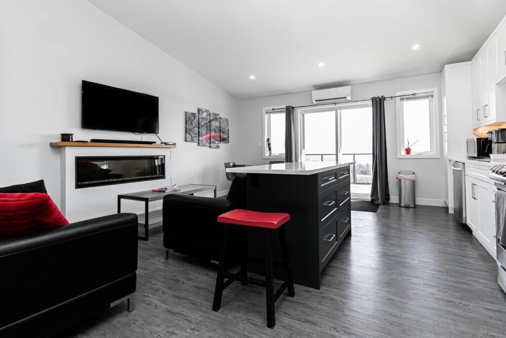 شقة Eagle'S View Penthouse فكتوريا المظهر الخارجي الصورة